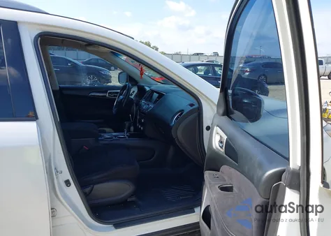 2013 Nissan Pathfinder Sv z USA, uszkodzony, nr VIN 5N1AR2MN5DC677329